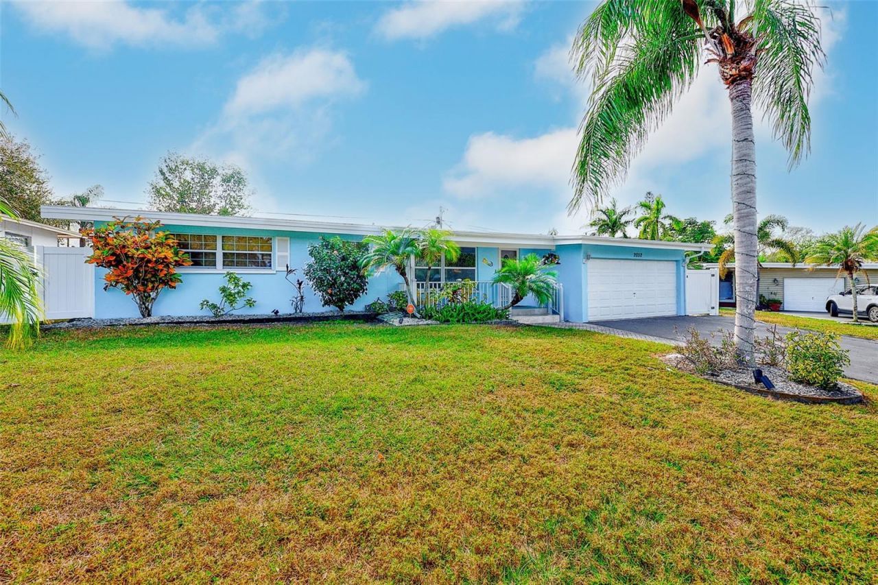 2032 Gatewood Drive , Largo, FL 33770 Photo