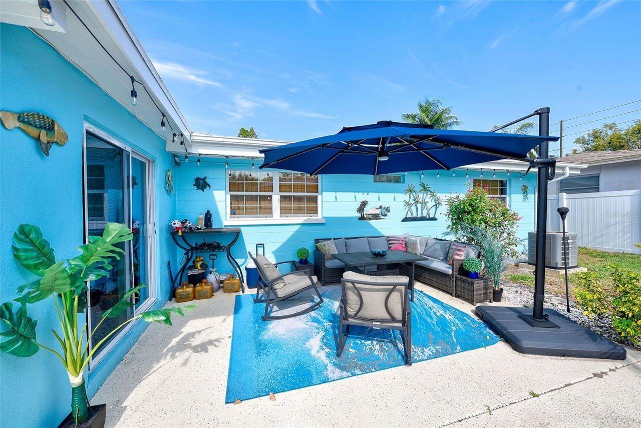 2032 Gatewood Drive , Largo, FL 33770 Photo