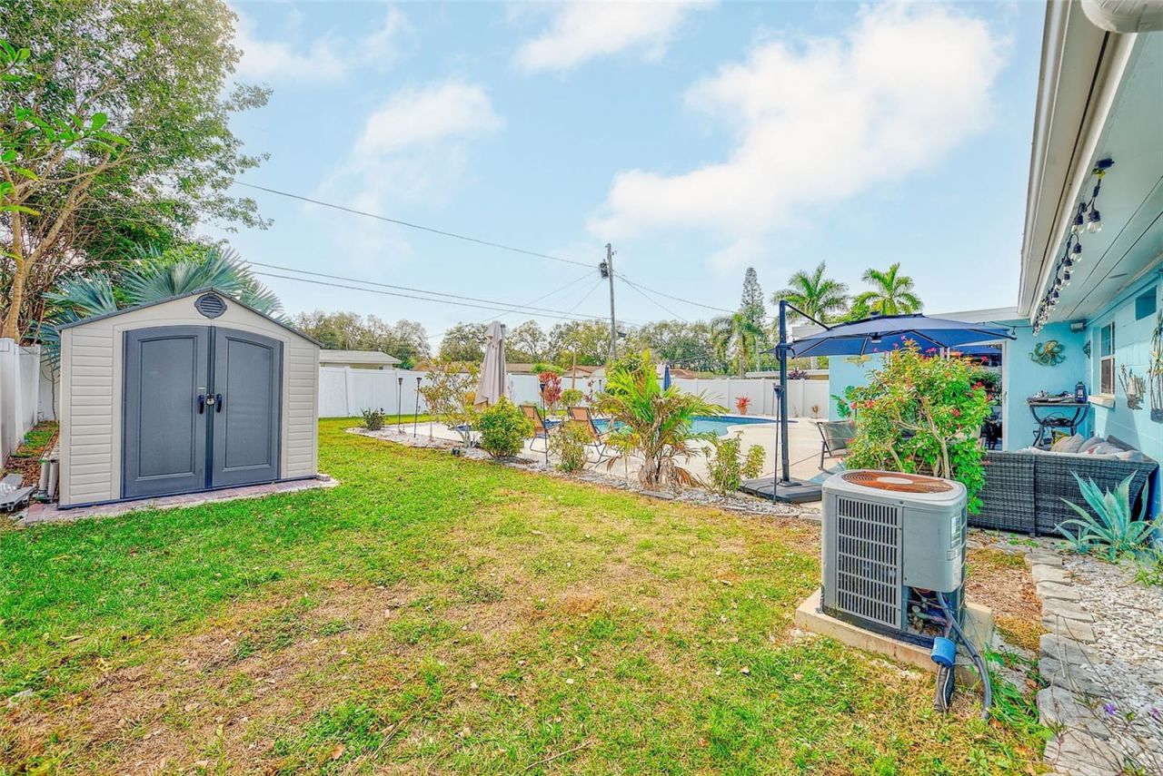 2032 Gatewood Drive , Largo, FL 33770 Photo