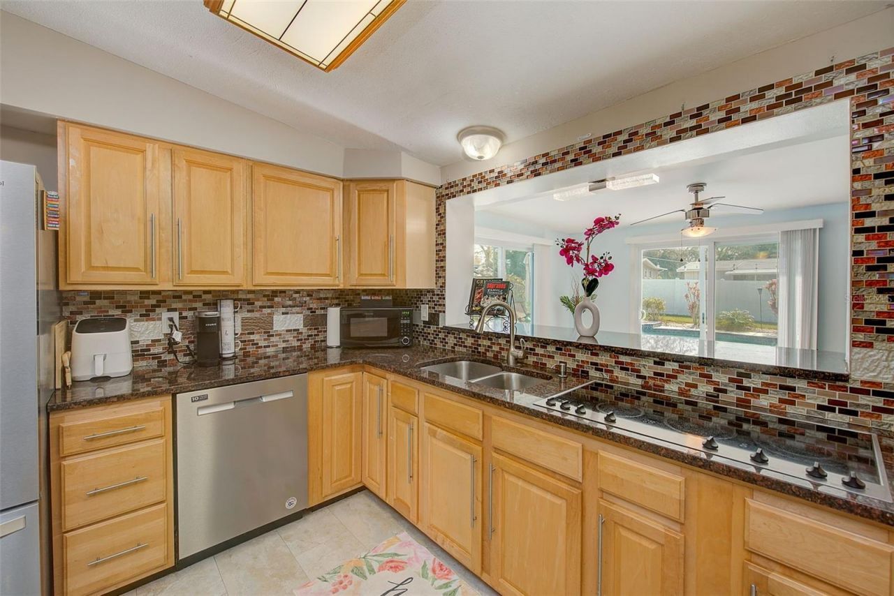 2032 Gatewood Drive , Largo, FL 33770 Photo