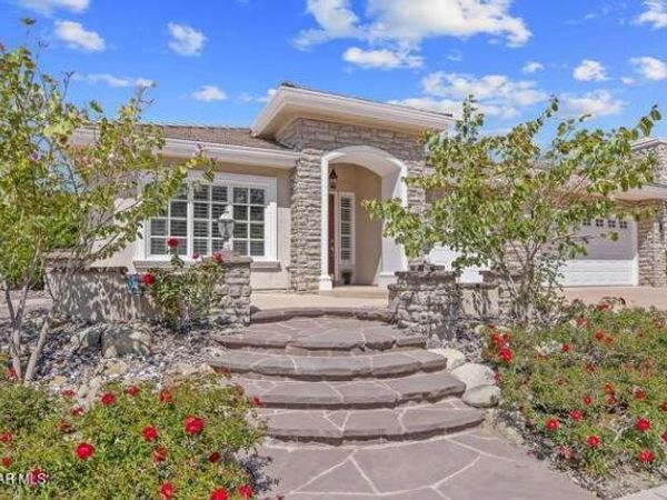 1739 Sandcroft Street, Lake Sherwood, CA 91361
