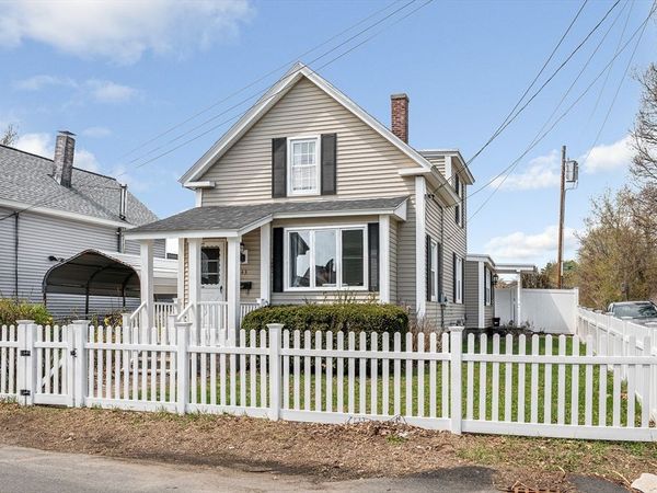 43 W 5th Ave, Lowell, MA 01854
