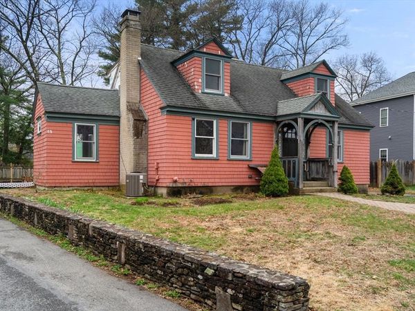 32 Longfellow Rd, Natick, MA 01760