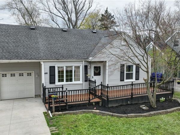 44 Century Drive , West Seneca, NY 14224