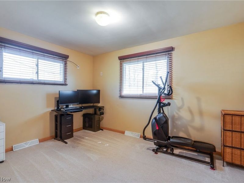 757 Esther Road , Highland Heights, OH 44143 Photo 14