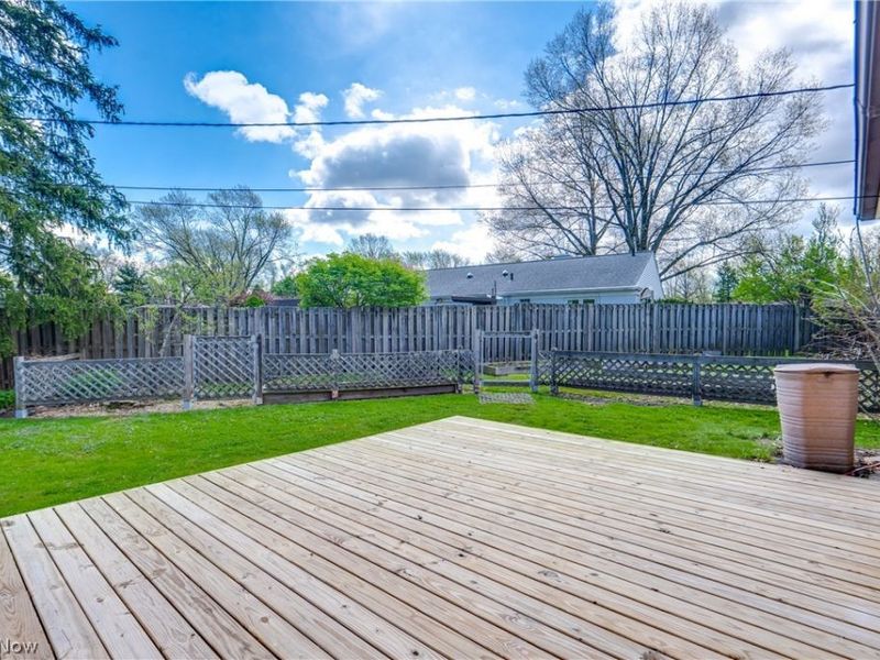 757 Esther Road , Highland Heights, OH 44143 Photo 24