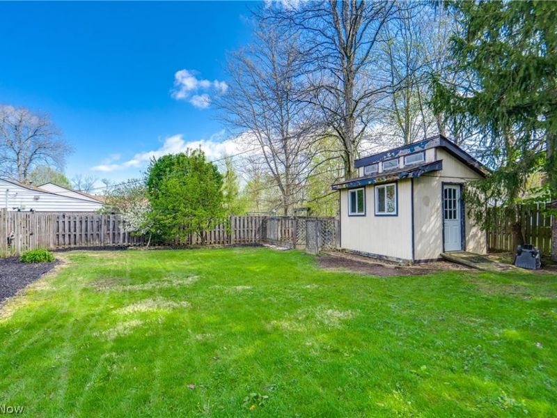 757 Esther Road , Highland Heights, OH 44143 Photo 26