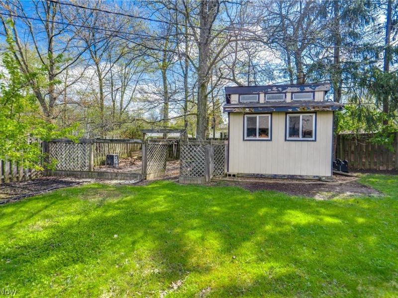 757 Esther Road , Highland Heights, OH 44143 Photo 28