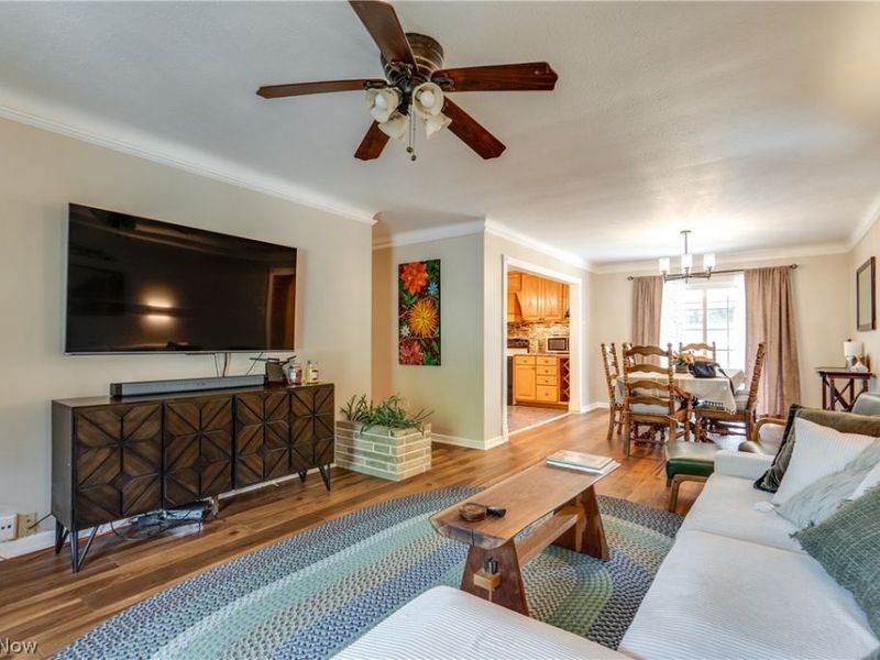 757 Esther Road , Highland Heights, OH 44143 Photo 3