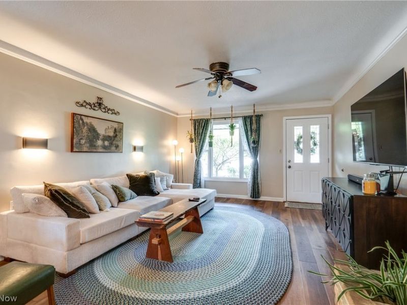 757 Esther Road , Highland Heights, OH 44143 Photo 4