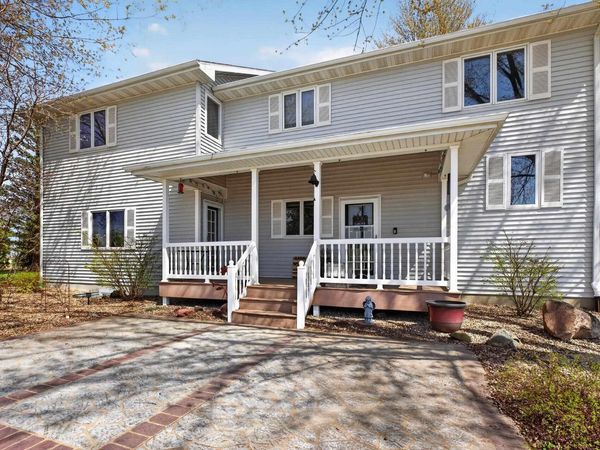 1578 150th Street, Waverly, IA 50677