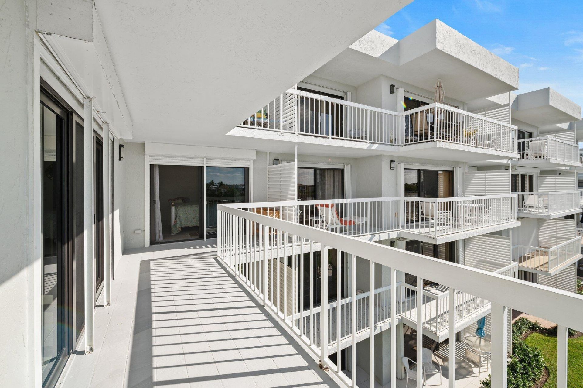3501 S Ocean Boulevard, Unit 307, South Palm Beach, FL 33480 Photo