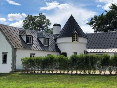 31 Hilltop, Sharon, CT 06069