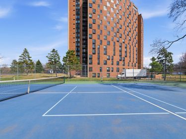 1181 Edgcumbe Road, Unit 411, Saint Paul, MN 55105