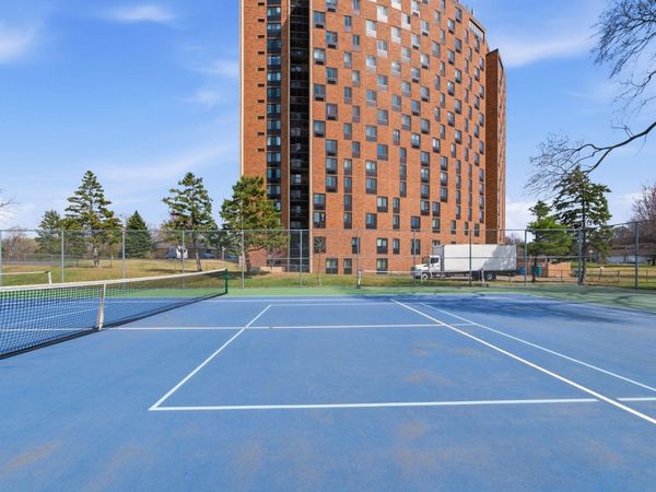 1181 Edgcumbe Road , Unit 411, Saint Paul, MN 55105