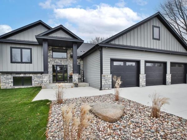 1218 Highway Street N, Dodge Center, MN 55927