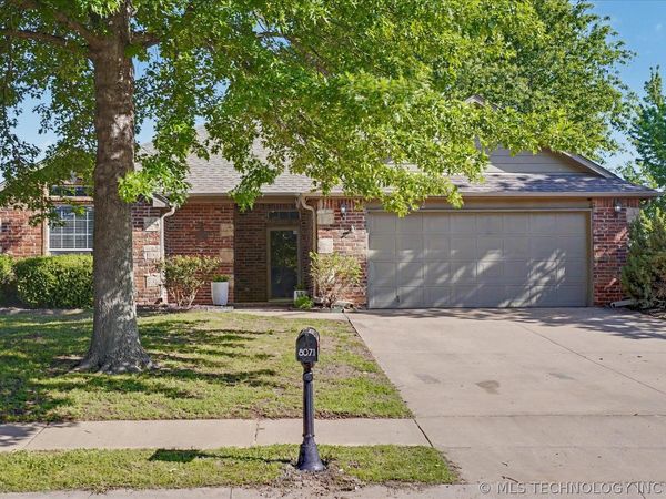 8071 Dunnwood Road , Claremore, OK 74019