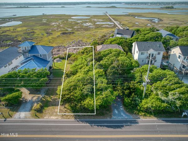 1131 S Topsail Drive , Surf City, NC 28445