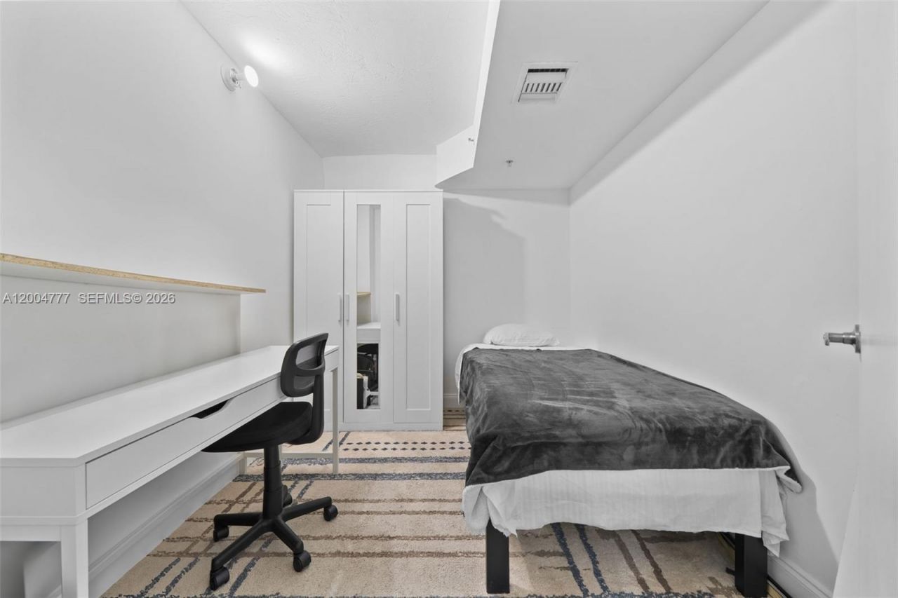 9499 Collins Ave, Unit 207, Surfside, FL 33154 Photo