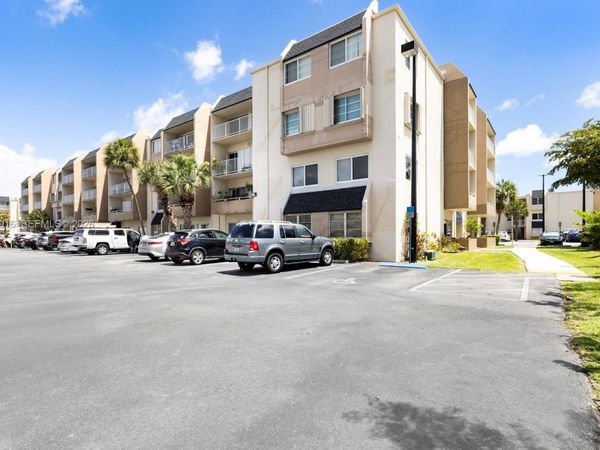 7747 SW 86th St , Unit D-205, Miami, FL 33143