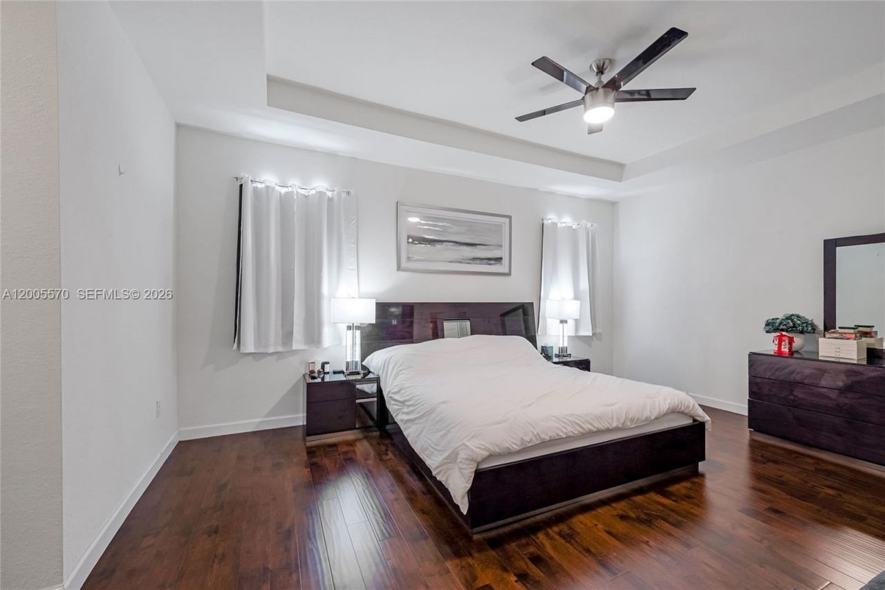 15294 SW 173rd St , Miami, FL 33187 Photo