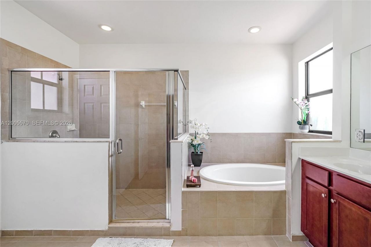 15294 SW 173rd St , Miami, FL 33187 Photo