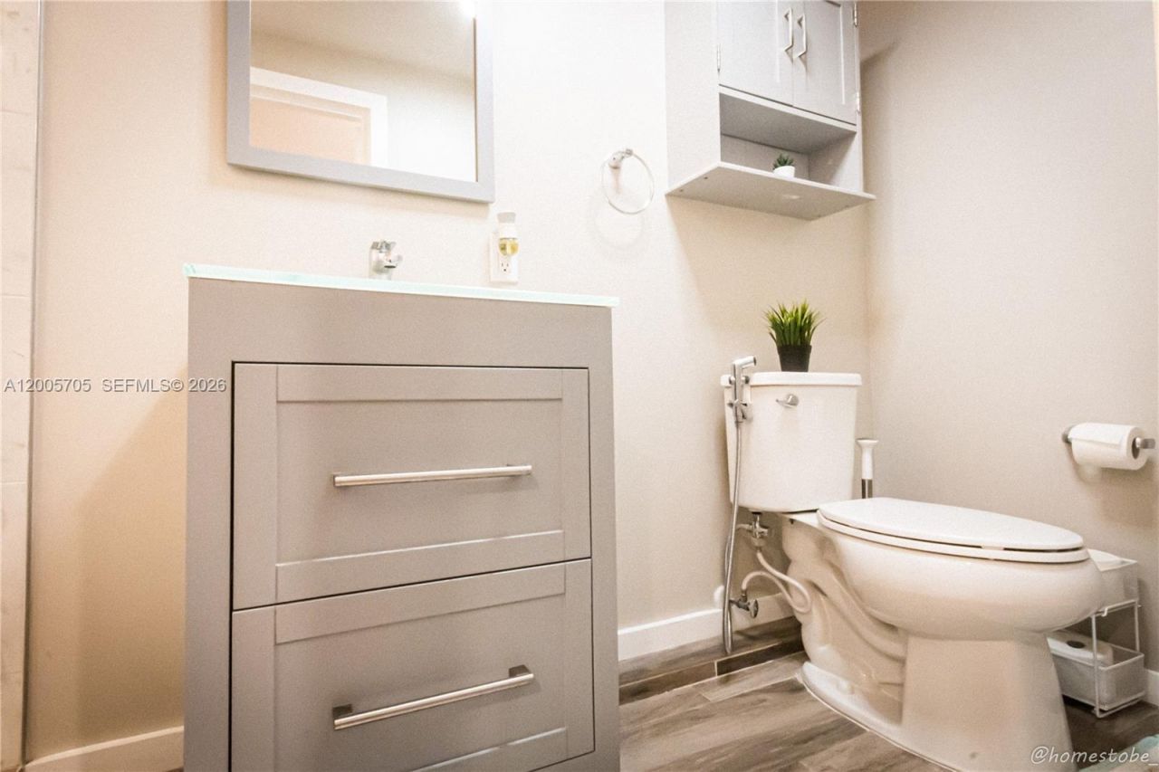 227 SW 30th Ave , Unit A, Miami, FL 33135 Photo