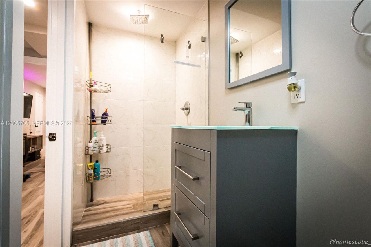 227 SW 30th Ave , Unit A, Miami, FL 33135 Photo