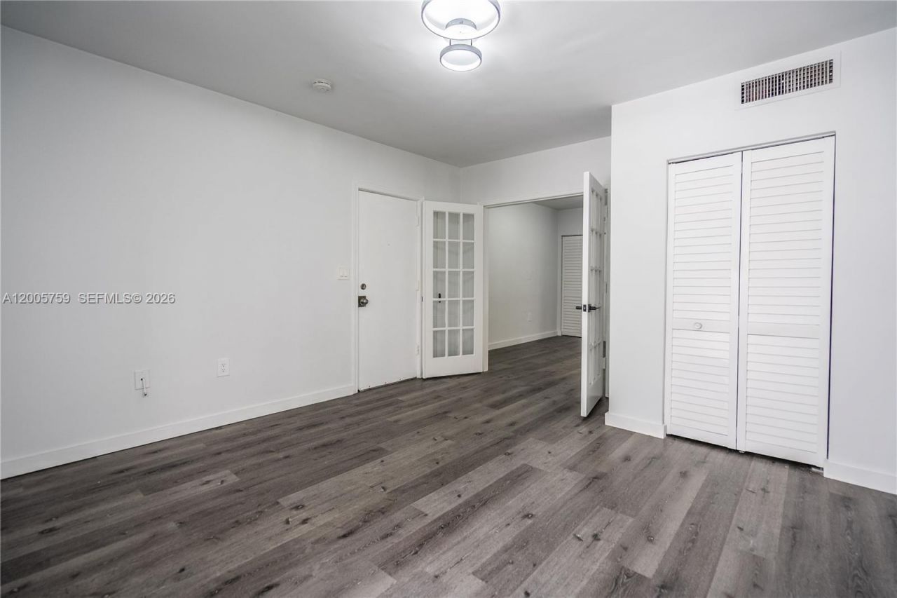 920 Pennsylvania Ave , Unit 206, Miami Beach, FL 33139 Photo