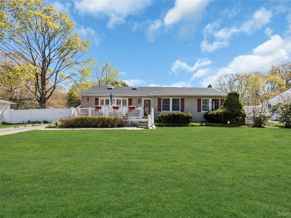 183 Division Avenue, Blue Point, NY 11715