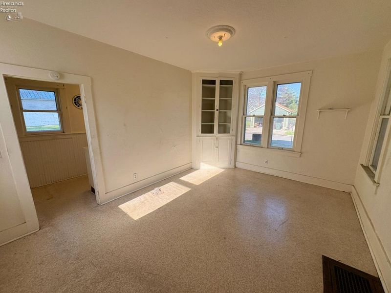 372 W Perry Street, Tiffin, OH 44883 Photo 10