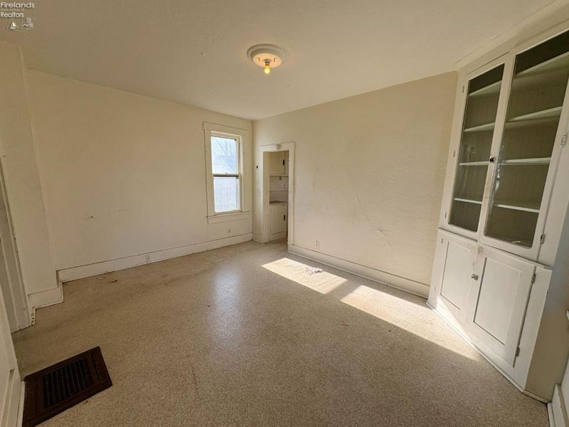 372 W Perry Street, Tiffin, OH 44883 Photo 12