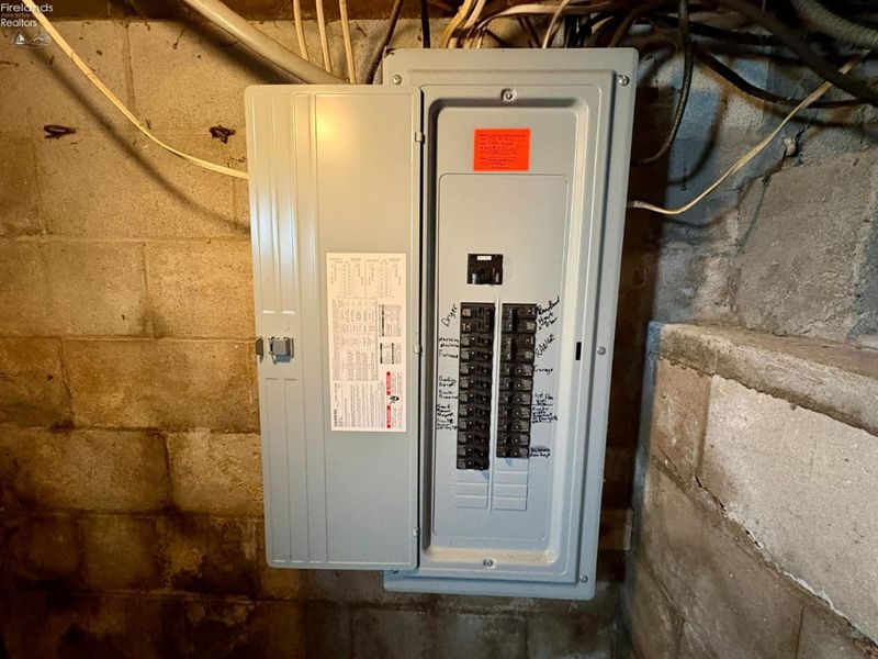 372 W Perry Street, Tiffin, OH 44883 Photo 29