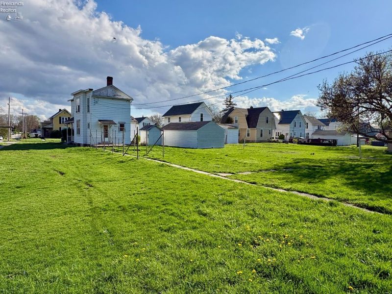 372 W Perry Street, Tiffin, OH 44883 Photo 34