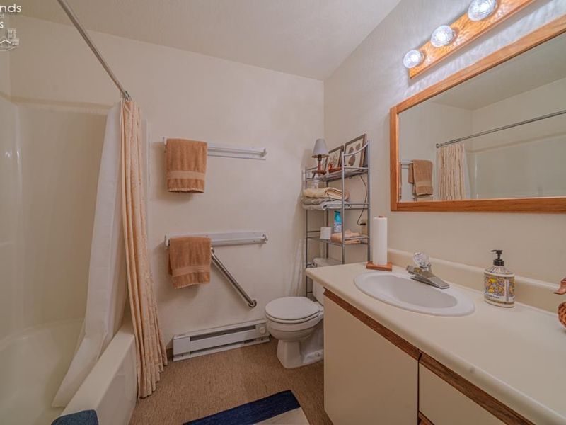 6246 N Harris Harbor Drive, Oak Harbor, OH 43449 Photo 10