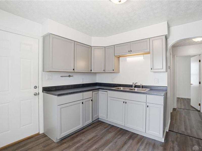 3917 Vannest Avenue, Middletown, OH 45042 Photo 12