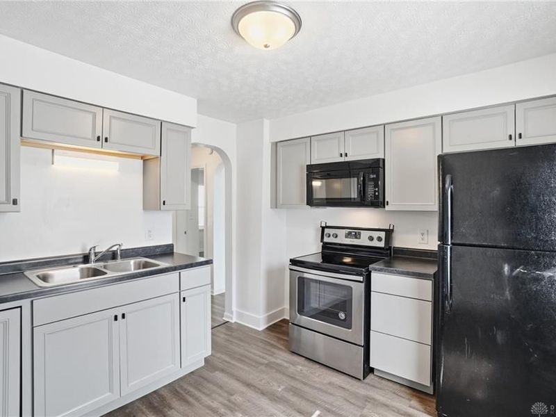 3917 Vannest Avenue, Middletown, OH 45042 Photo 13