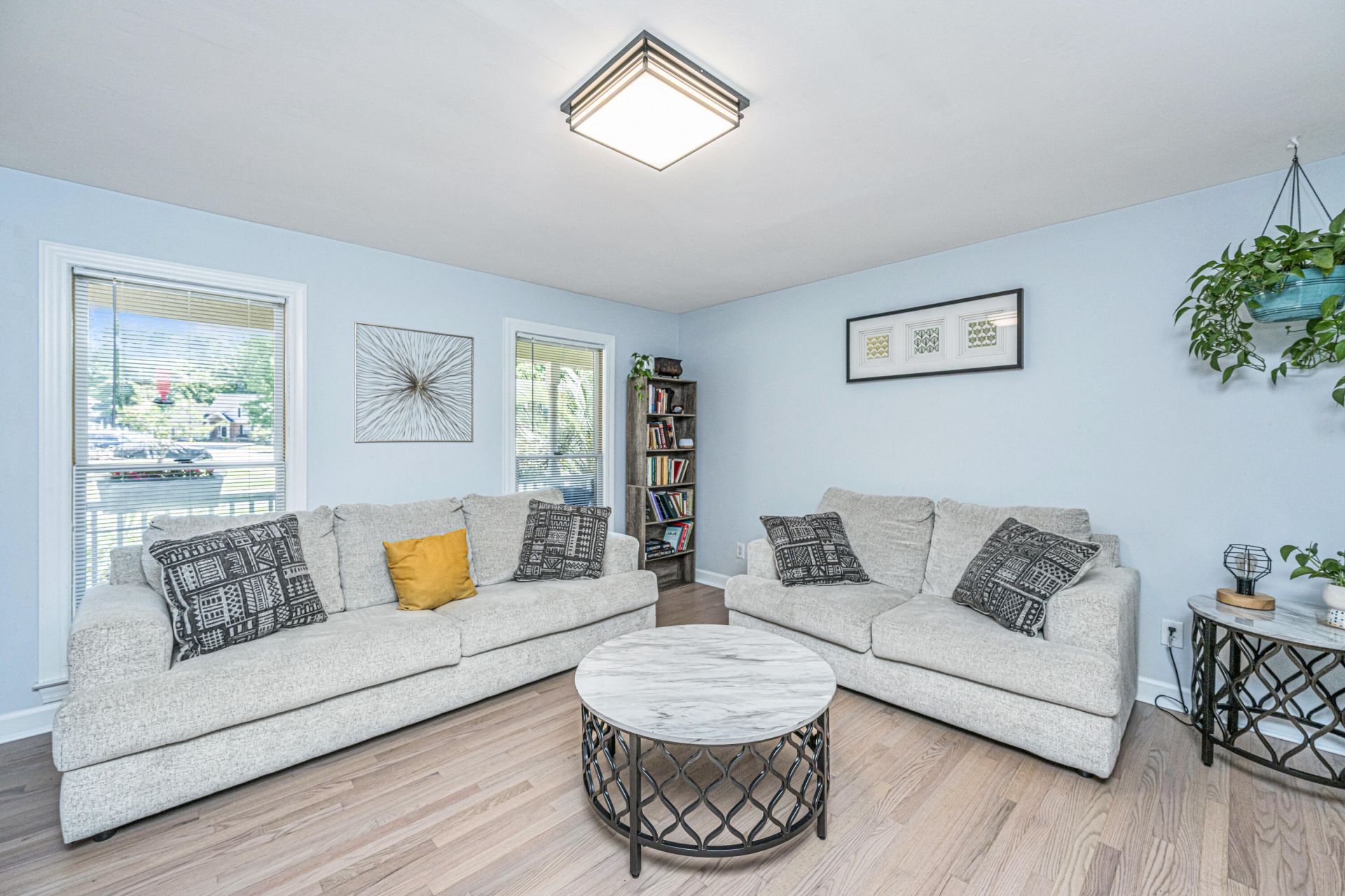 301 Mendenhall Street Photo 13