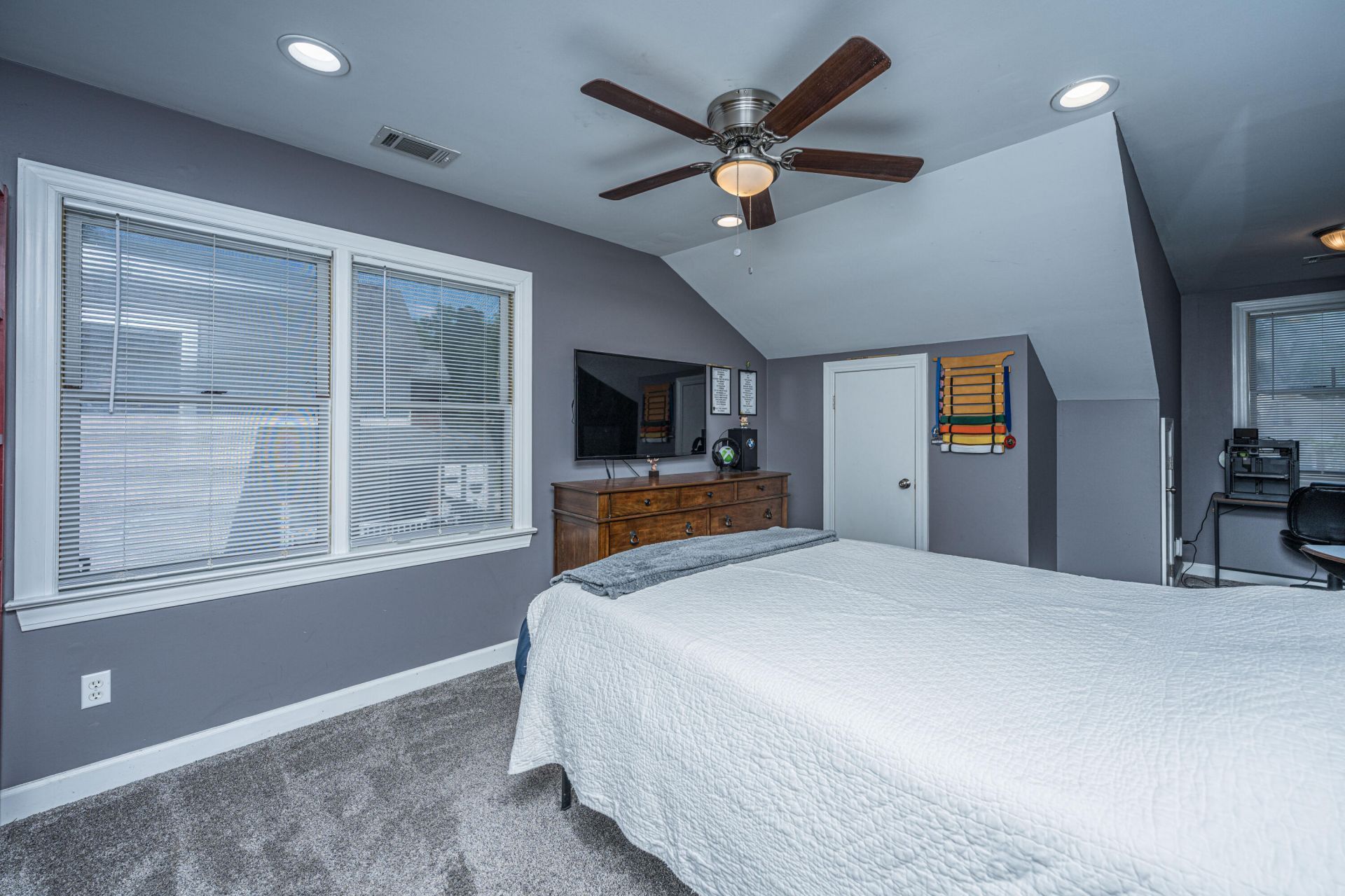 301 Mendenhall Street Photo 33