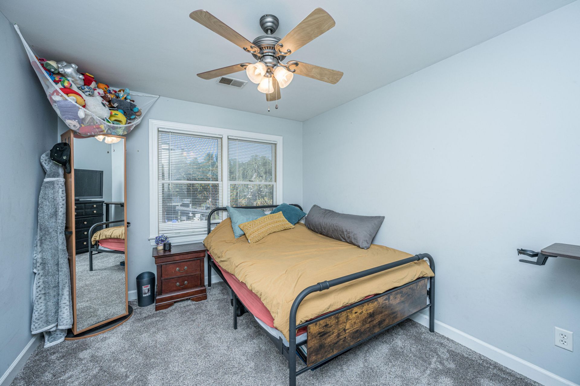 301 Mendenhall Street Photo 37