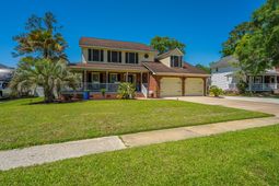 301 Mendenhall Street photo 4