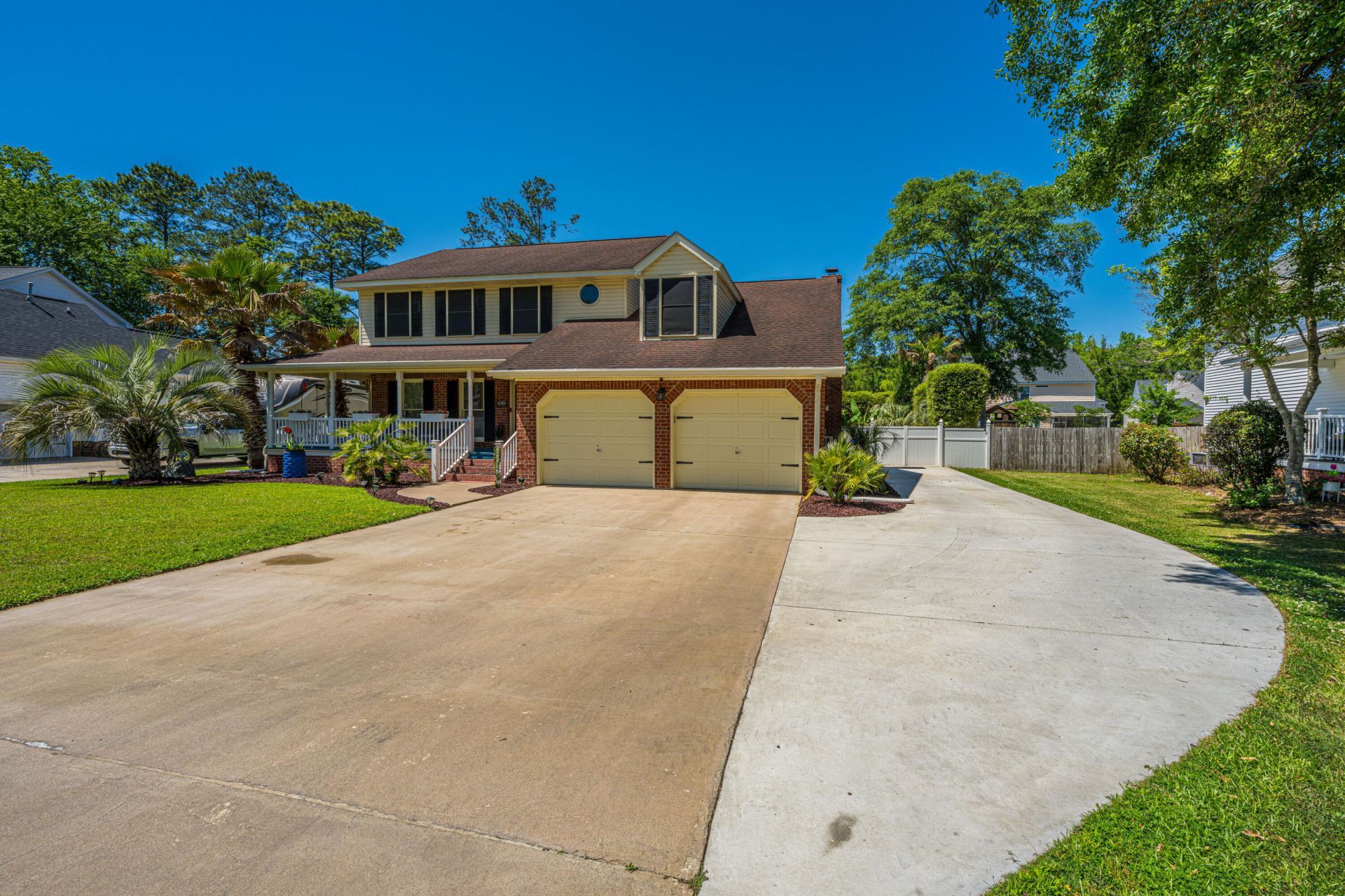 301 Mendenhall Street Photo 6