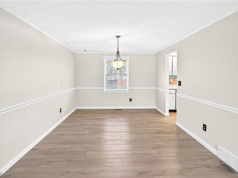 960 Red Oak Circle, Medina, OH 44256 Photo 10