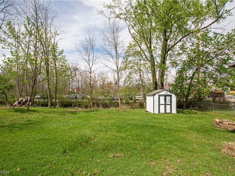 507 W Smith , Medina, OH 44256 Photo 25