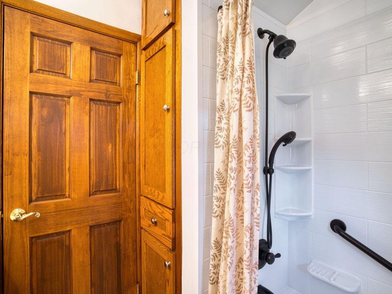 1603 W High Street NE, Newark, OH 43055 Photo 12