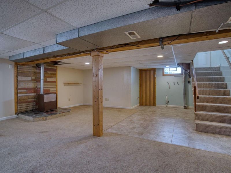 1603 W High Street NE, Newark, OH 43055 Photo 17