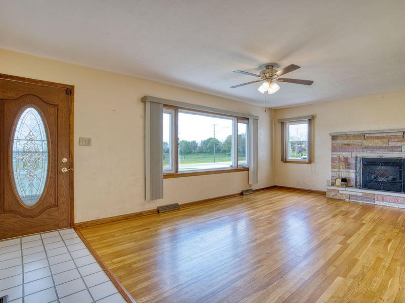 1603 W High Street NE, Newark, OH 43055 Photo 3