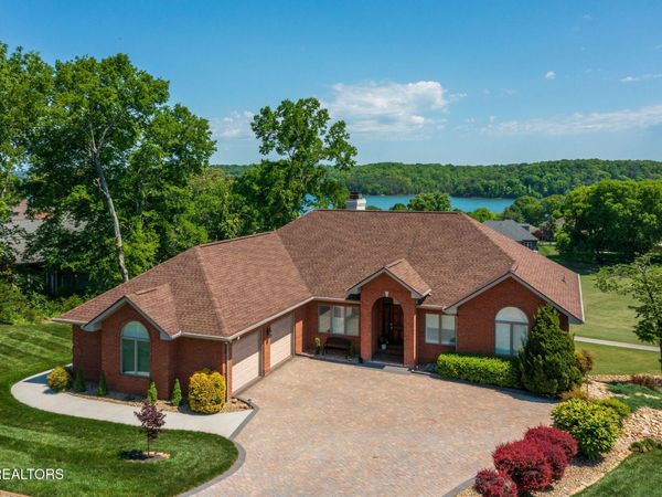 207 Tuhdegwa Lane, Loudon, TN 37774