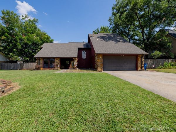 6243 S 87th East Avenue , Tulsa, OK 74133
