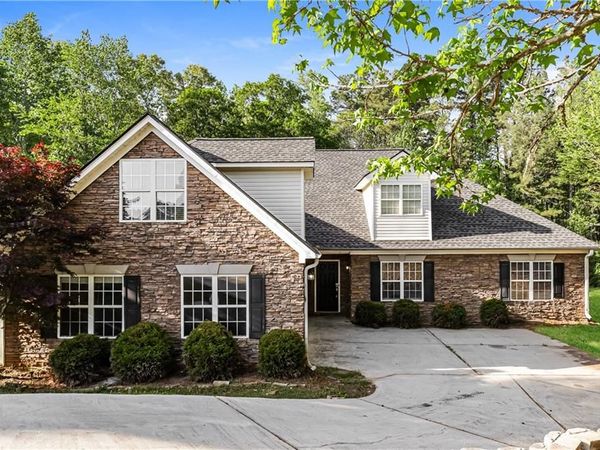 4017 River Garden Circle , Covington, GA 30016